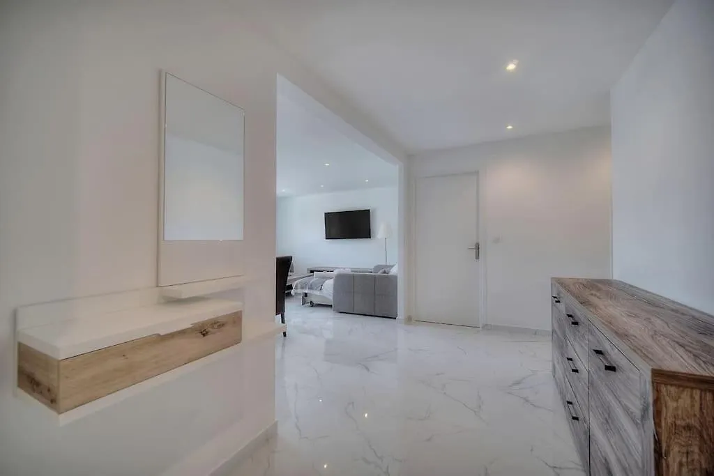 Immogroom - Ac - 1 Bedroom - Balcony - Renovated Cannes 0*,